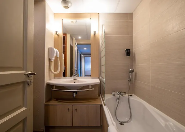 ホテル Clarion Toulouse Airport