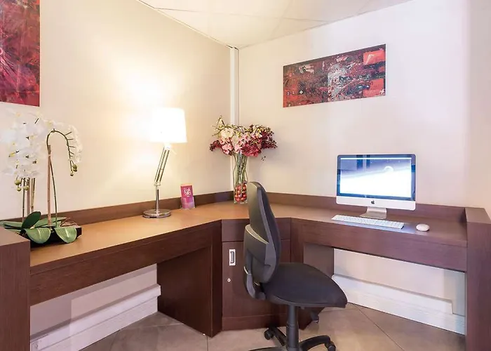 Clarion Toulouse Airport ホテル 4*