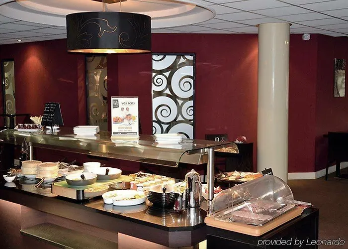 Clarion Toulouse Airport Hotel 4*