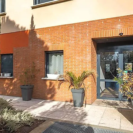 Clarion Toulouse Airport 4*