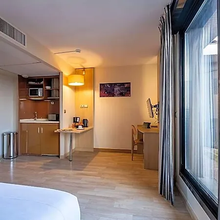 Clarion Toulouse Airport Hotel 4*