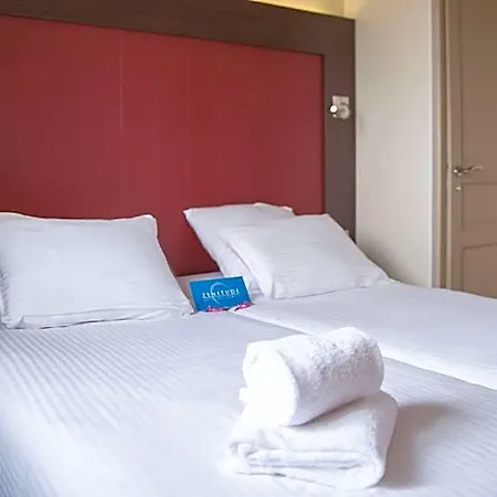 Clarion Toulouse Airport Hotel 4*