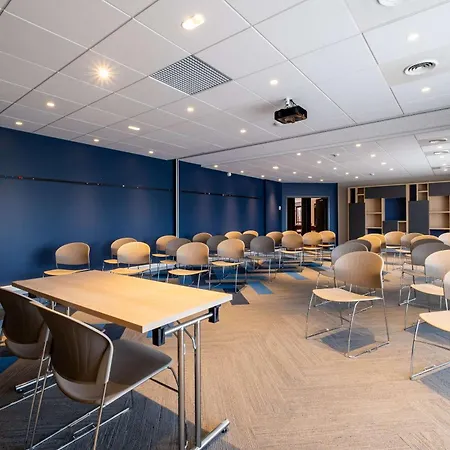 Clarion Toulouse Airport 4*