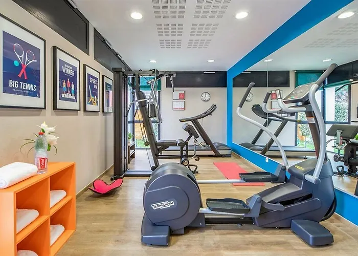 Hotel Clarion Toulouse Airport 4*